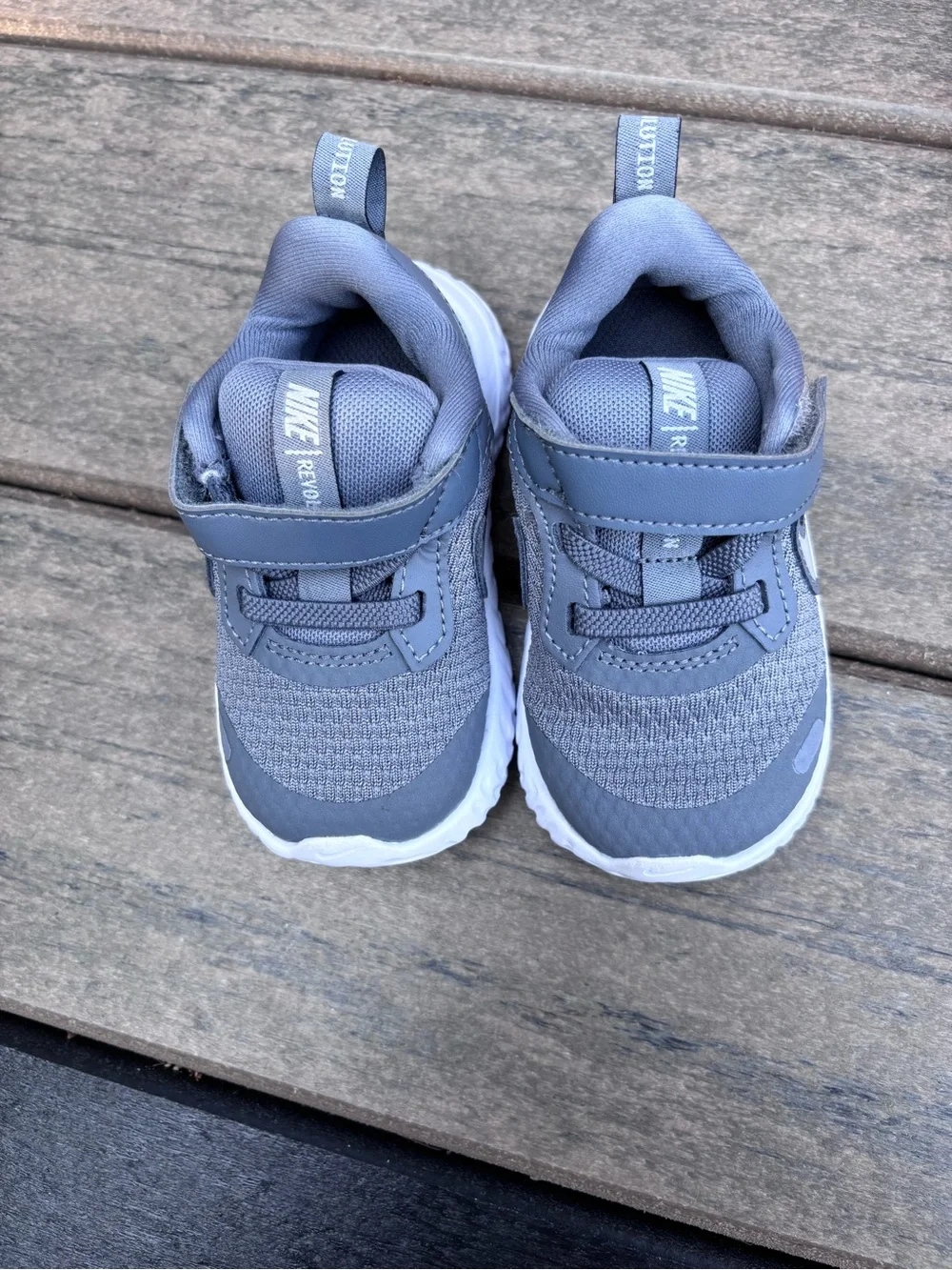 Nike Revolution 5 Toddler Shoes Box - Cool Grey / Pure Platinum